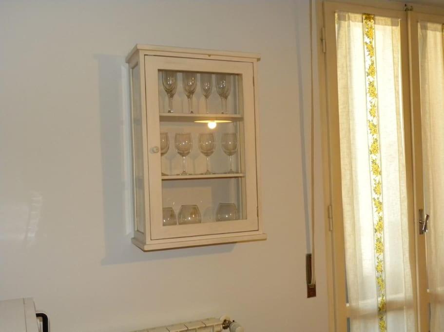 Bright Apt With Views And Terrace Флоренция Екстериор снимка