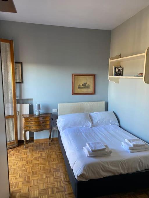 Bright Apt With Views And Terrace Флоренция Екстериор снимка